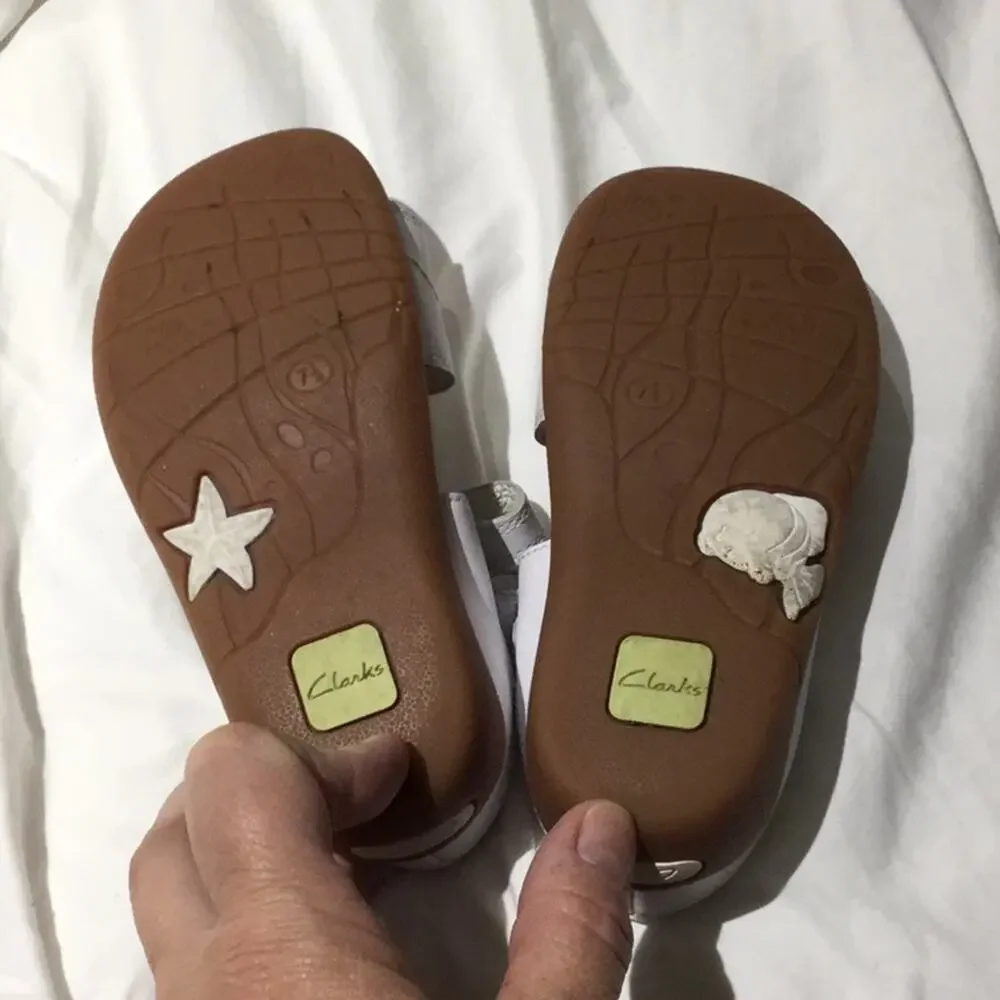 Clarks clark’s all